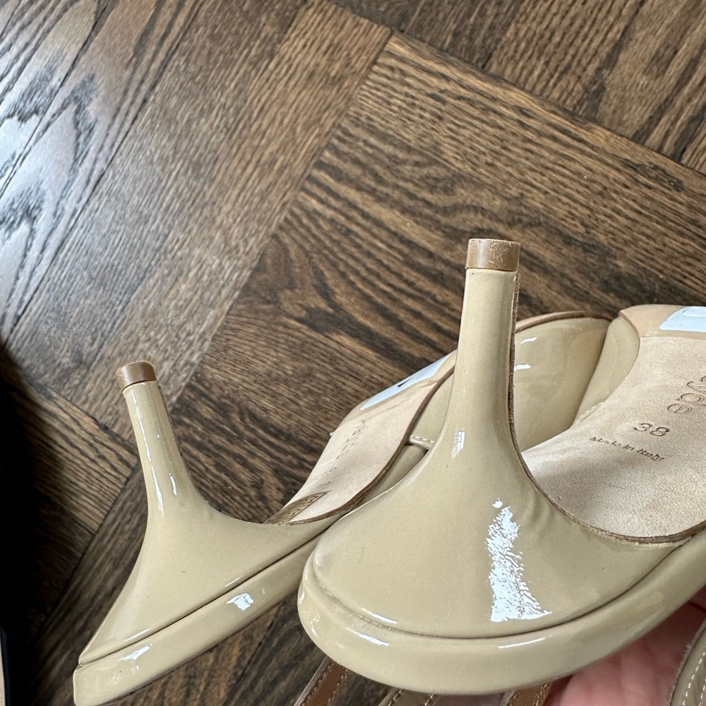 Aeyde NUDE Patent Leather Pointed Slingback Pumps - Picture 4 of 8